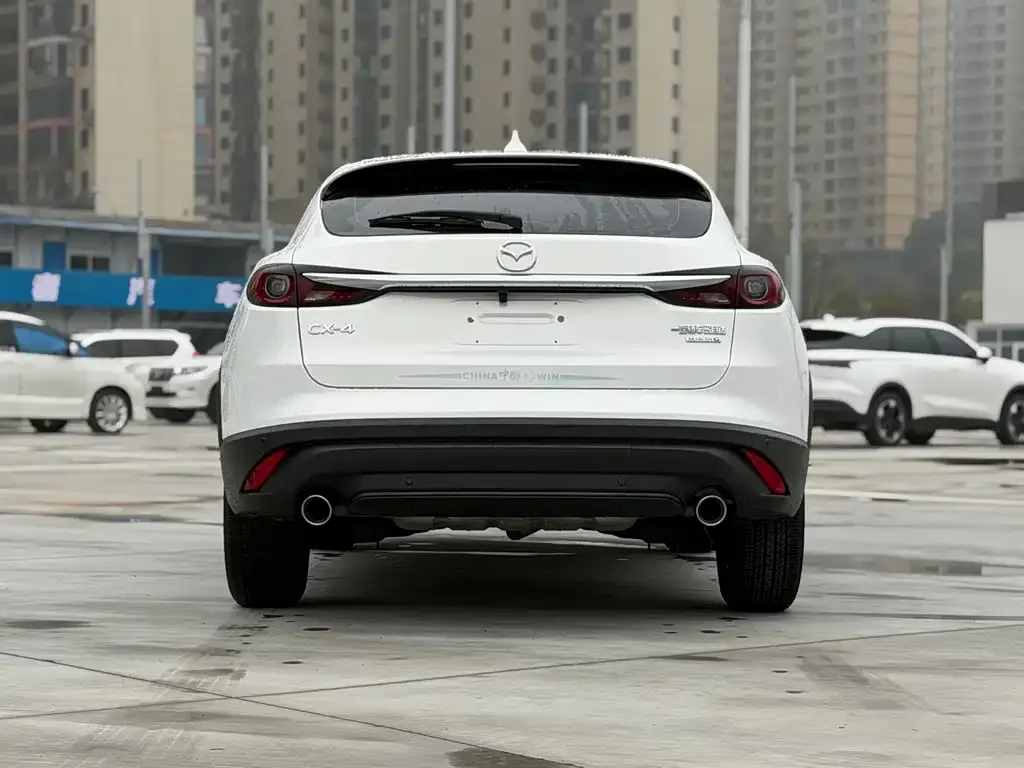 Mazda CX-4 — фото 4