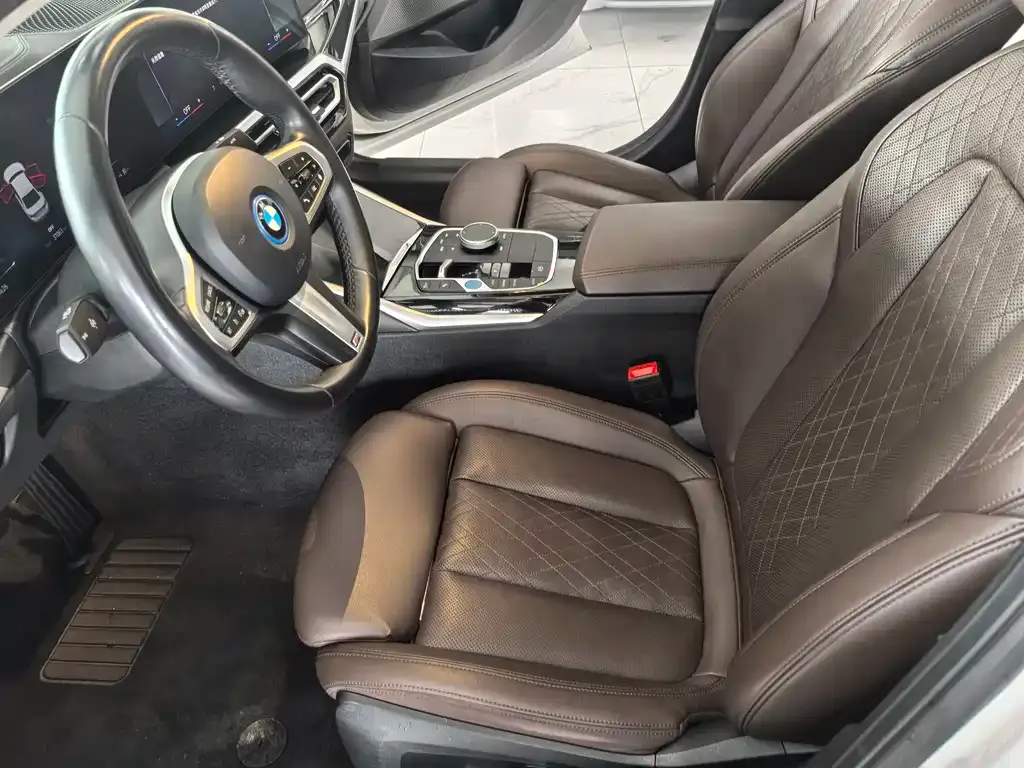 BMW i3 — фото 3
