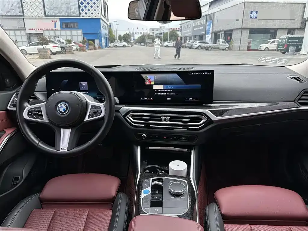 BMW i3 — фото 8