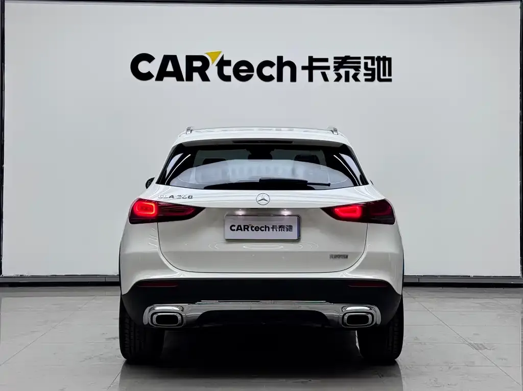 Mercedes-Benz GLA — фото 7