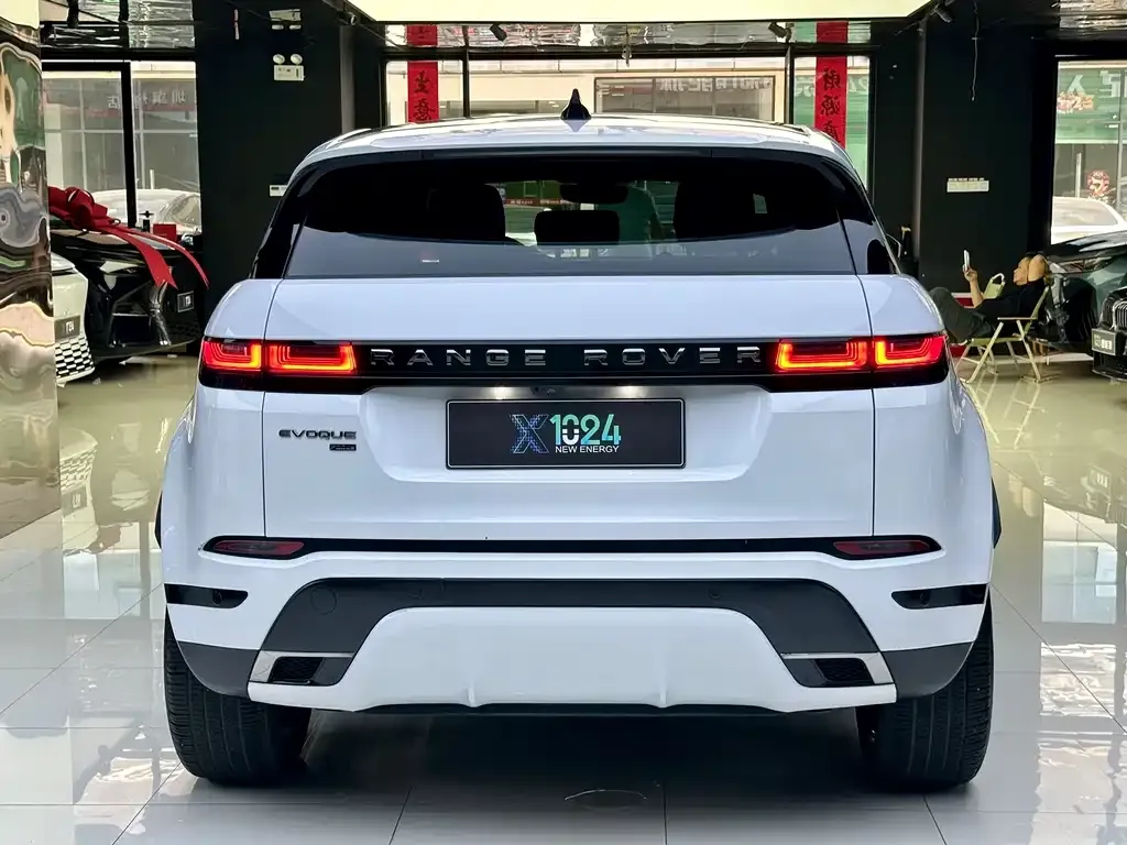 Land Rover Evoque PHEV — фото 4