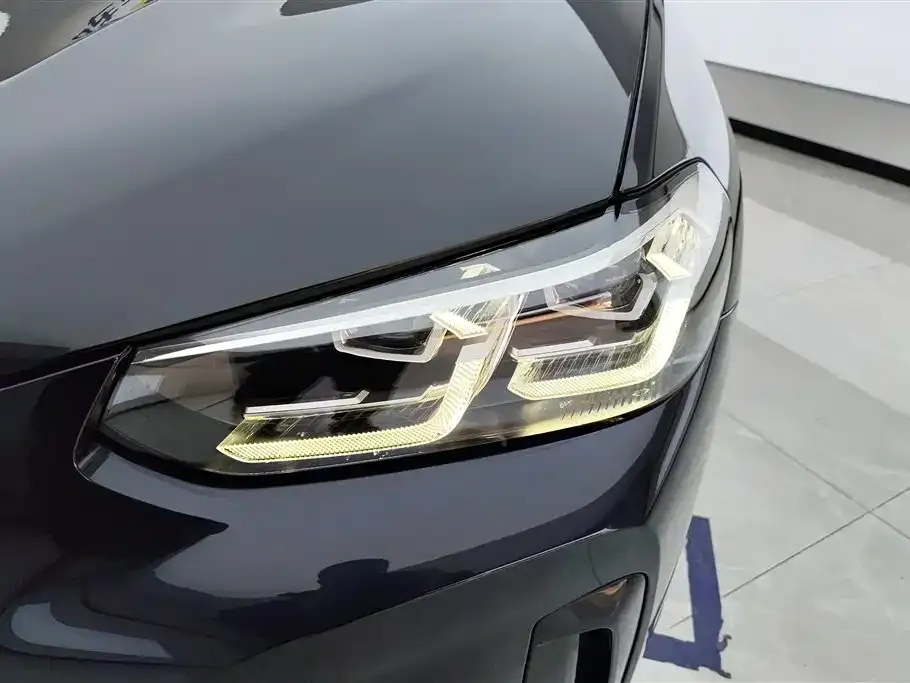 BMW X3 — фото 2