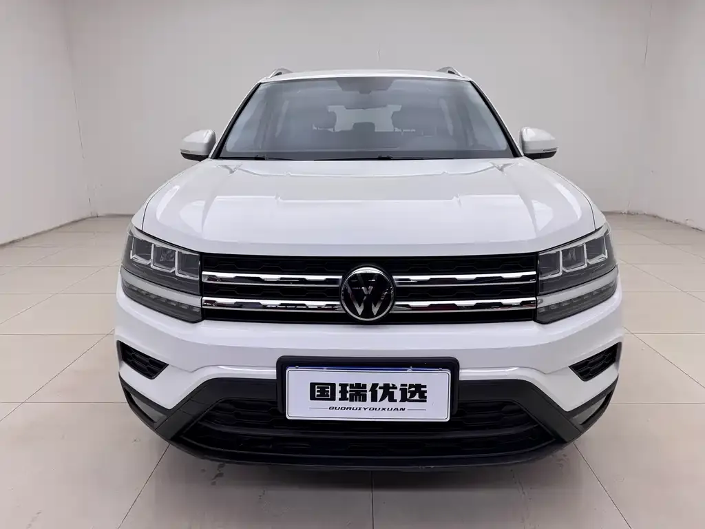 Volkswagen Tharu — фото 7