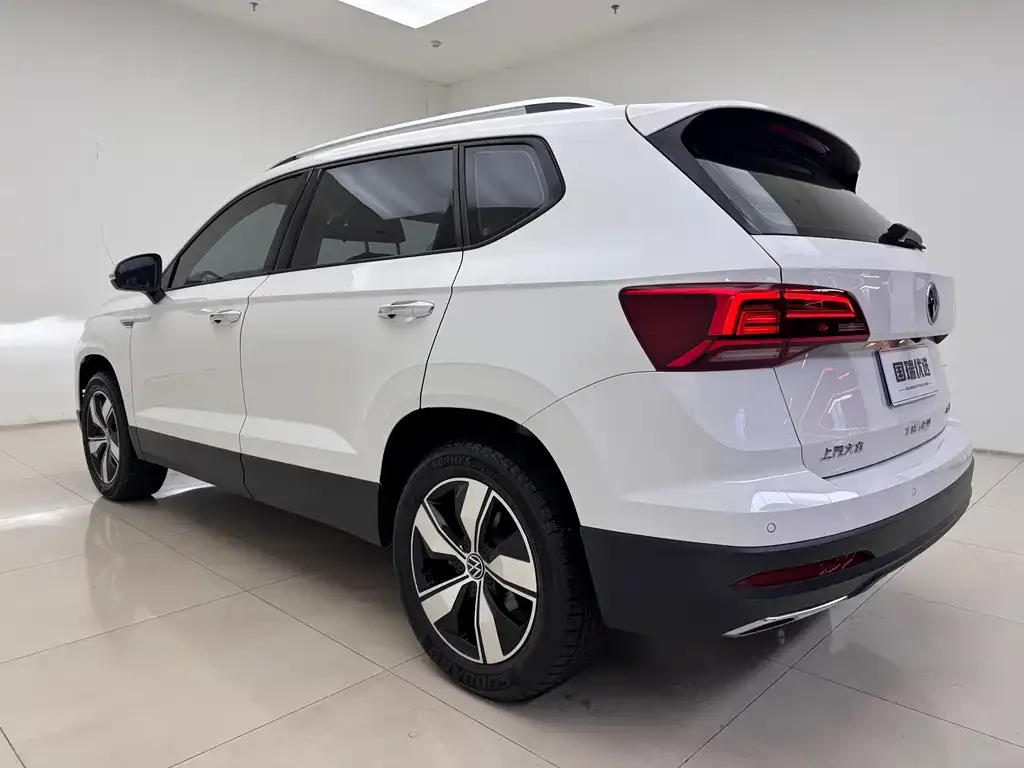 Volkswagen Tharu — фото 2