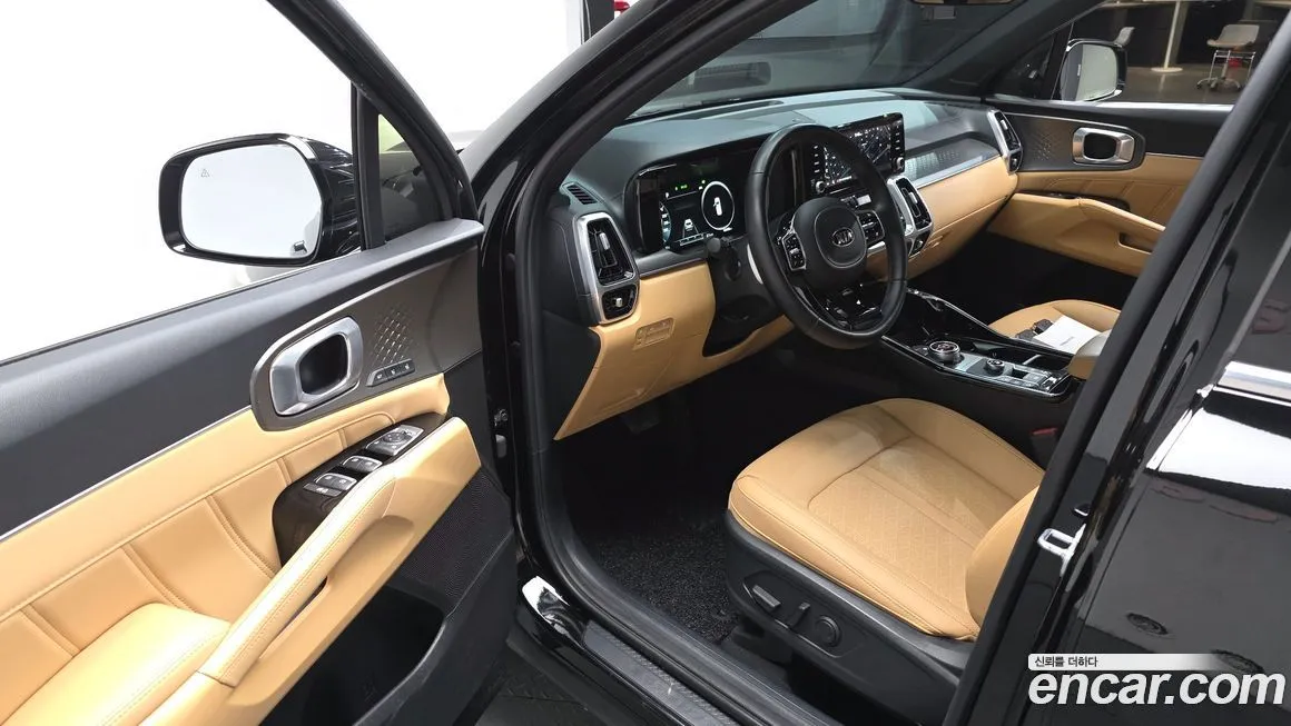 Kia Sorento — фото 9