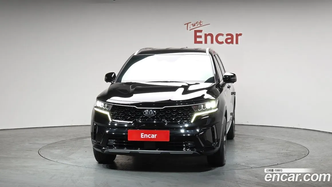 Kia Sorento — фото 8