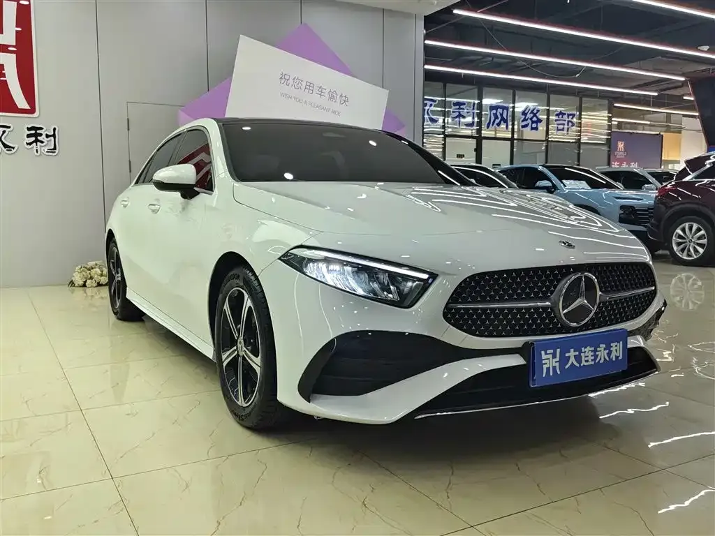 Mercedes-Benz A-Class — фото 10