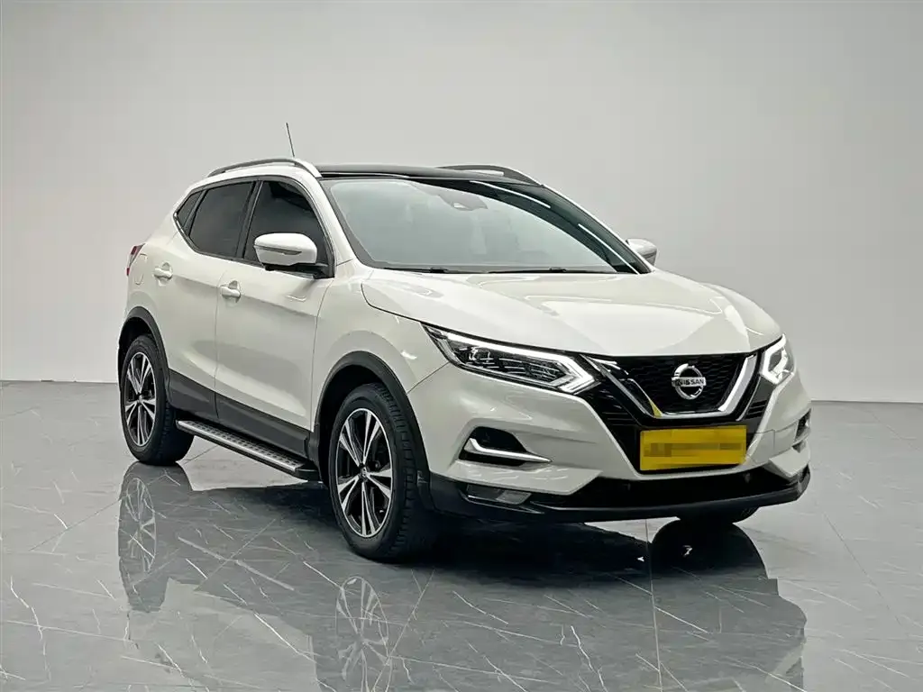 Nissan Qashqai — фото 8