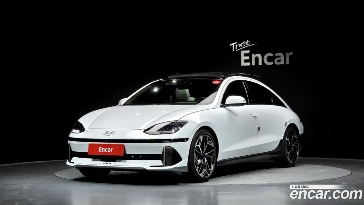 Hyundai Ioniq6 — фото 1