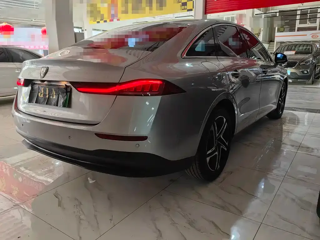 Roewe D7 — фото 4