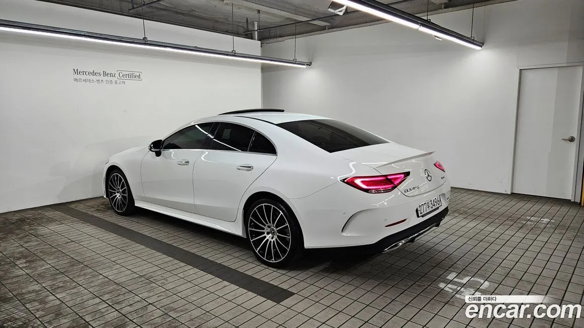 Mercedes-Benz CLS-Class — фото 8