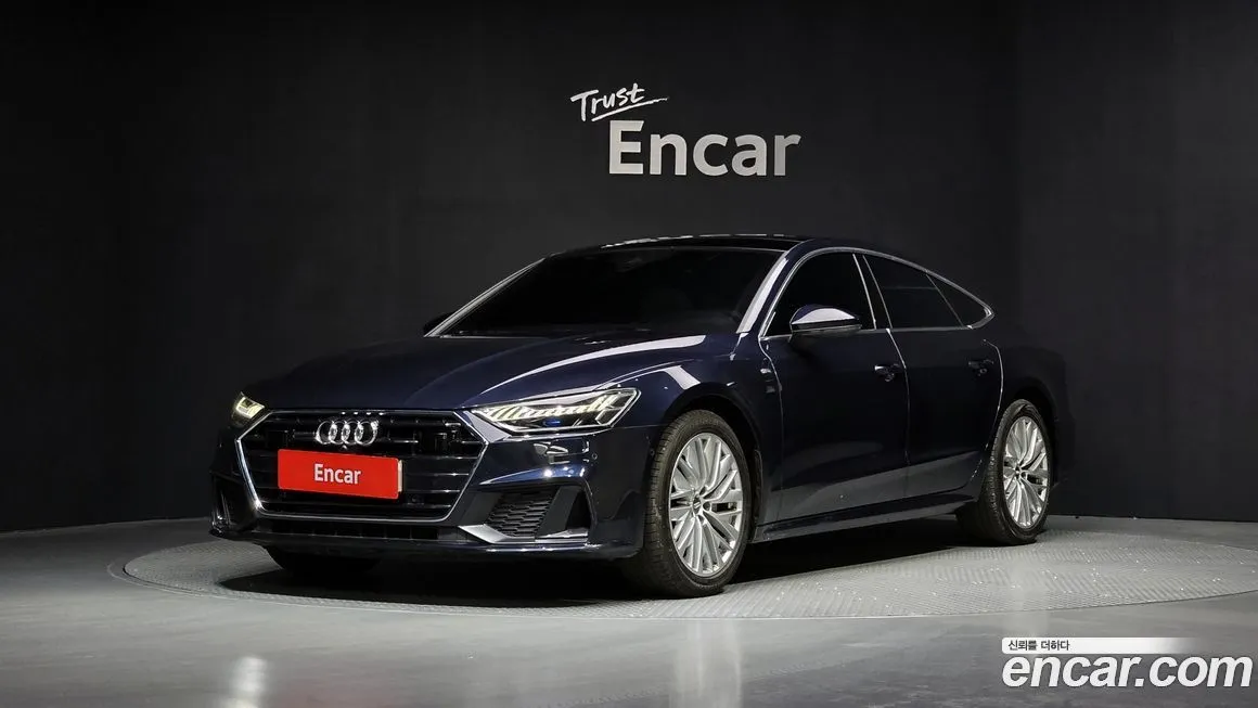 Audi A7 — фото 1