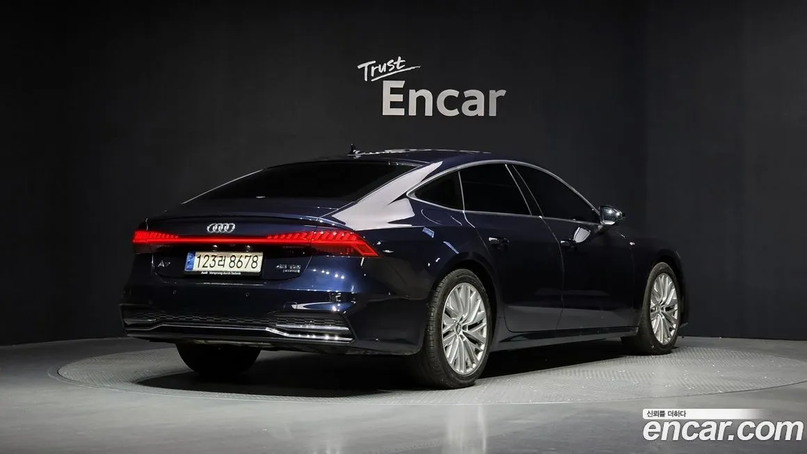 Audi A7 — фото 10