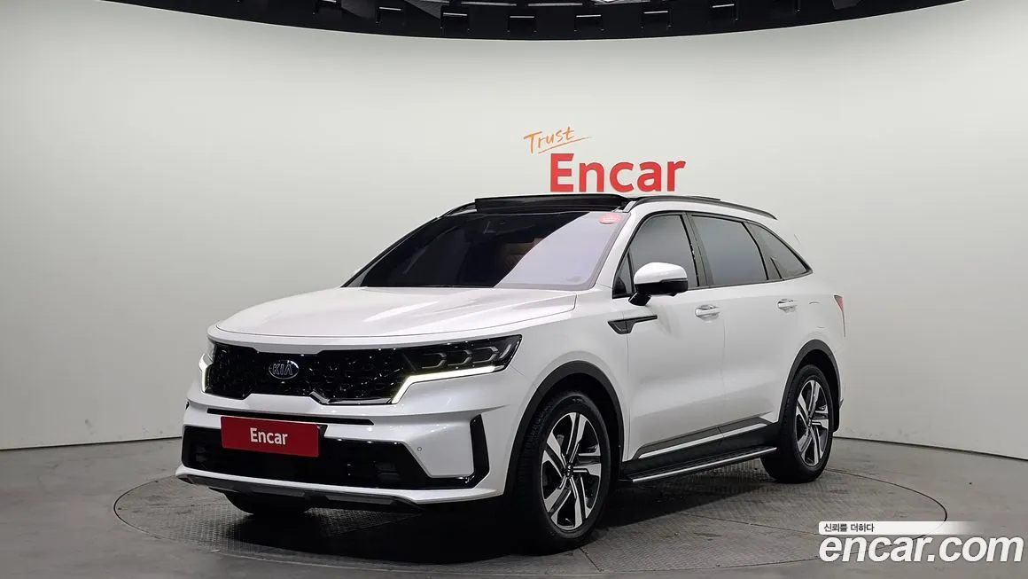 Kia Sorento — фото 1