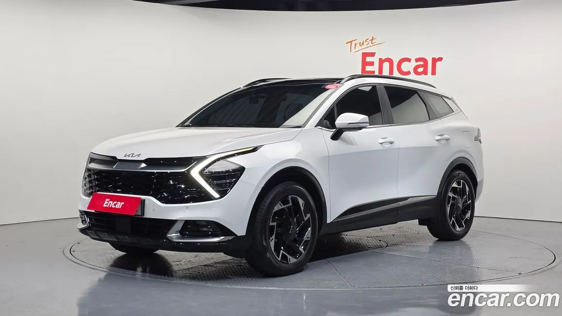 Kia Sportage — фото 1