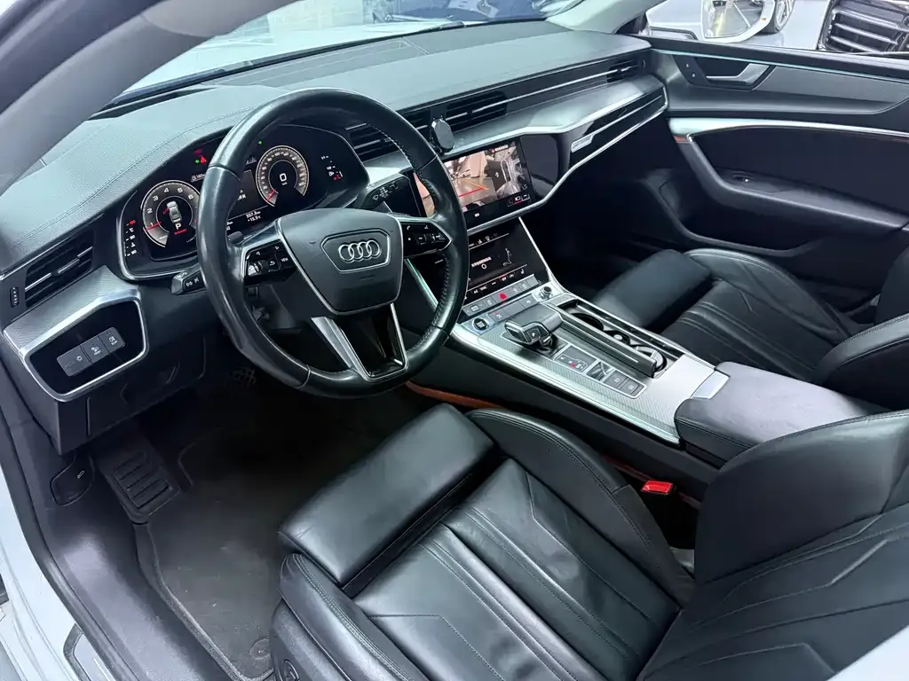 Audi A7 — фото 8