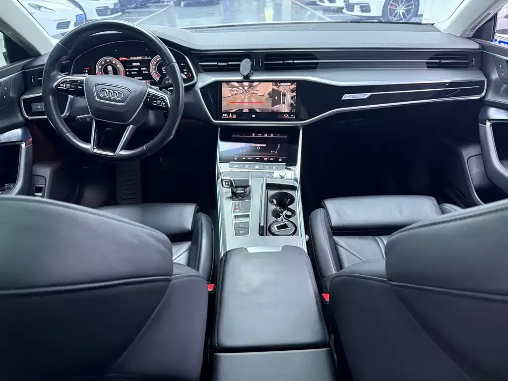 Audi A7 — фото 10