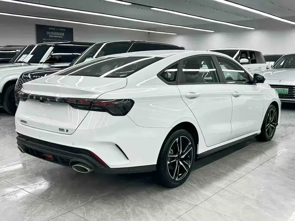 Geely Binrui — фото 10