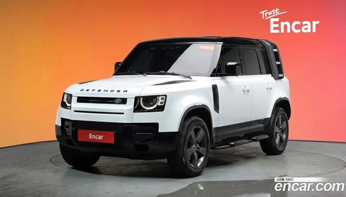 Land Rover Defender — фото 1