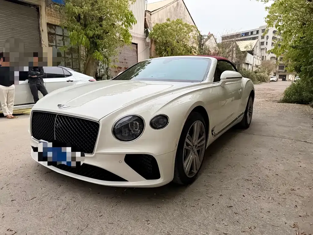 Bentley Continental — фото 1