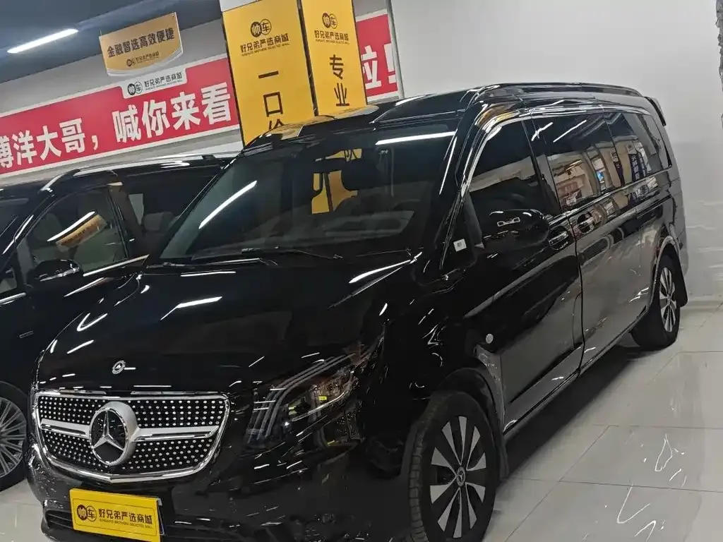 Mercedes-Benz Vito — фото 1