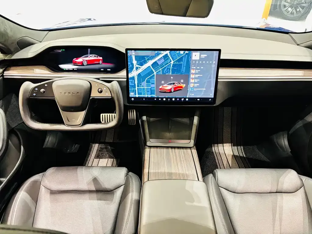 Tesla Model S — фото 10
