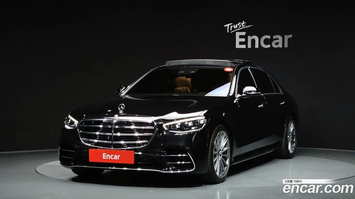 Mercedes-Benz S-Class — фото 1