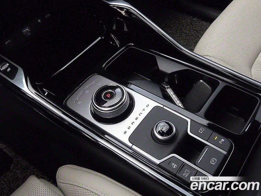 Kia Sorento — фото 9