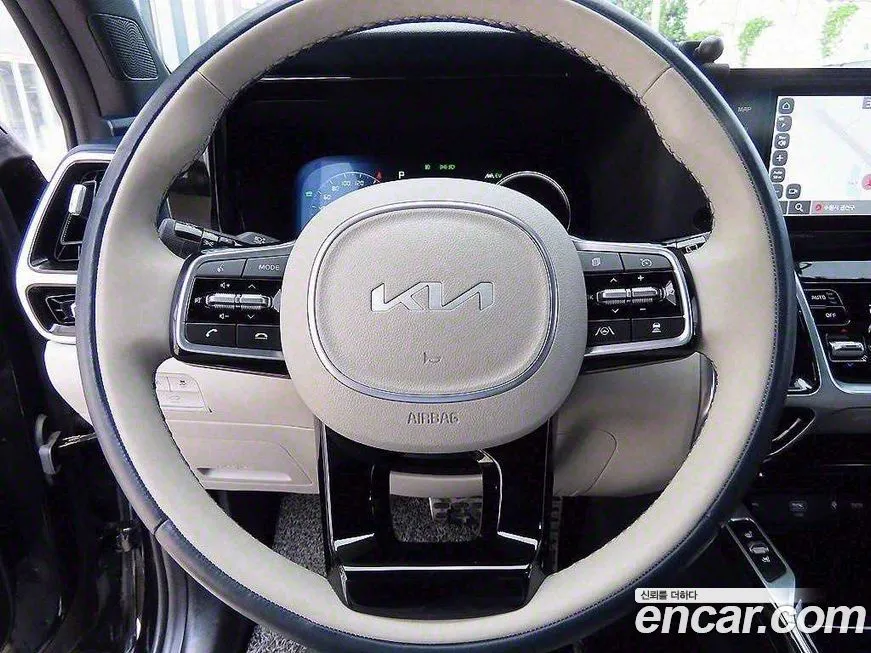 Kia Sorento — фото 7