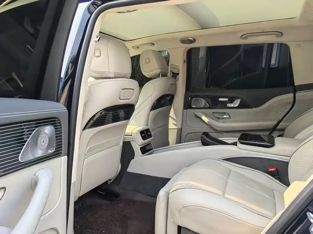 Mercedes-Benz GLS — фото 4