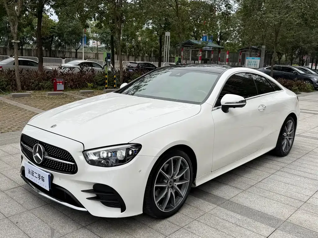 Mercedes-Benz E-Class (Import) — фото 1