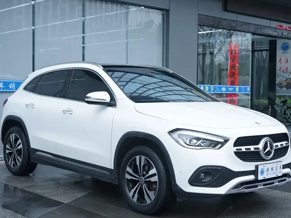 Mercedes-Benz GLA — фото 7