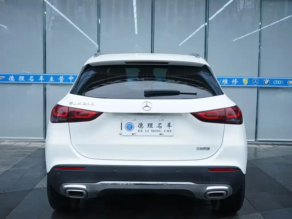 Mercedes-Benz GLA — фото 8