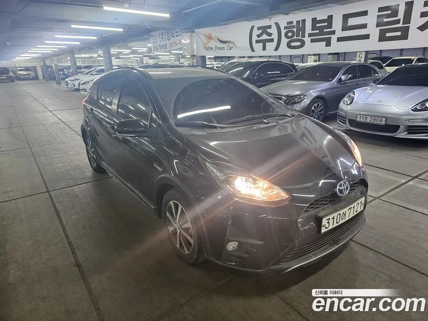 Toyota Prius — фото 9