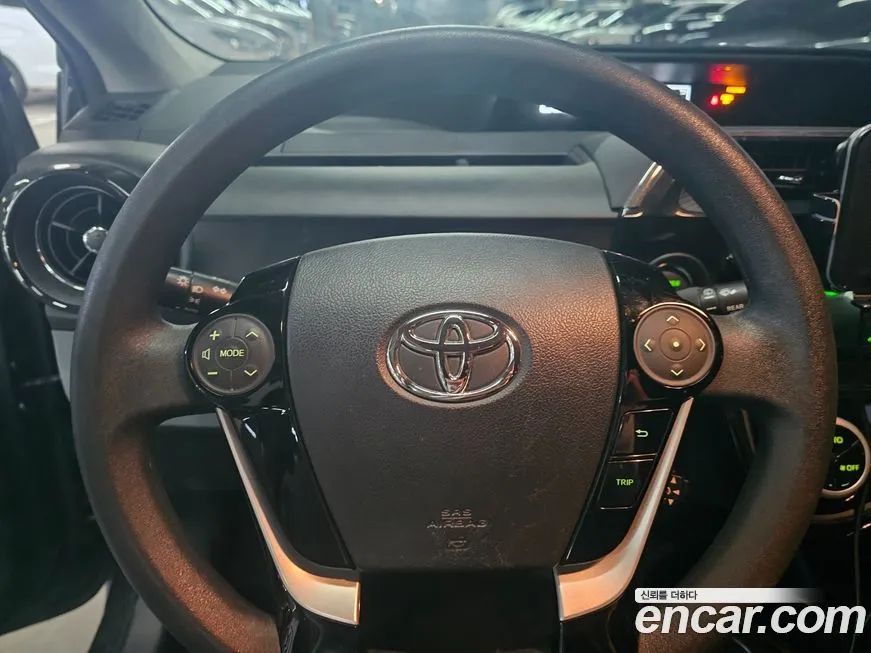 Toyota Prius — фото 2