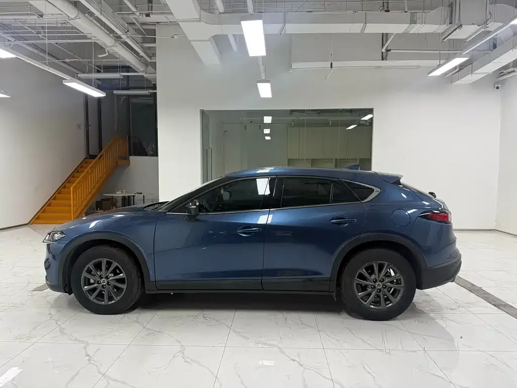 Mazda CX-4 — фото 3