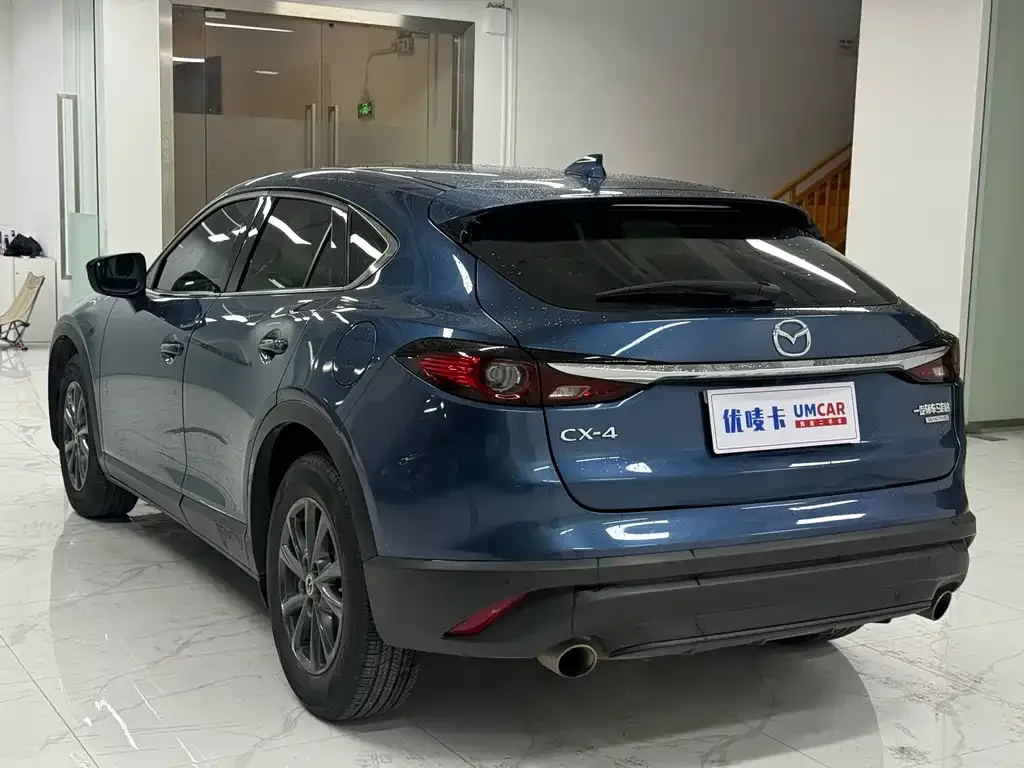 Mazda CX-4 — фото 10