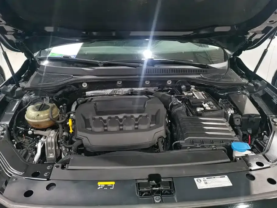 Volkswagen Passat — фото 9