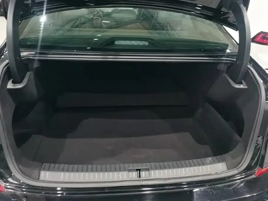 Volkswagen Passat — фото 5