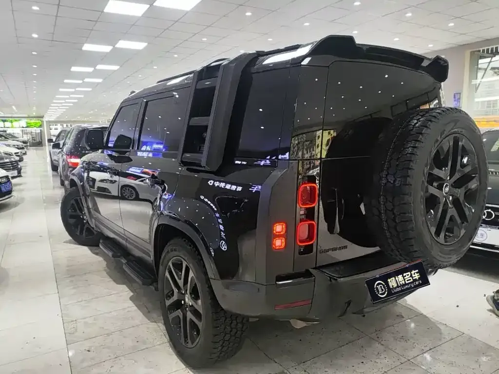 Land Rover Defender — фото 5