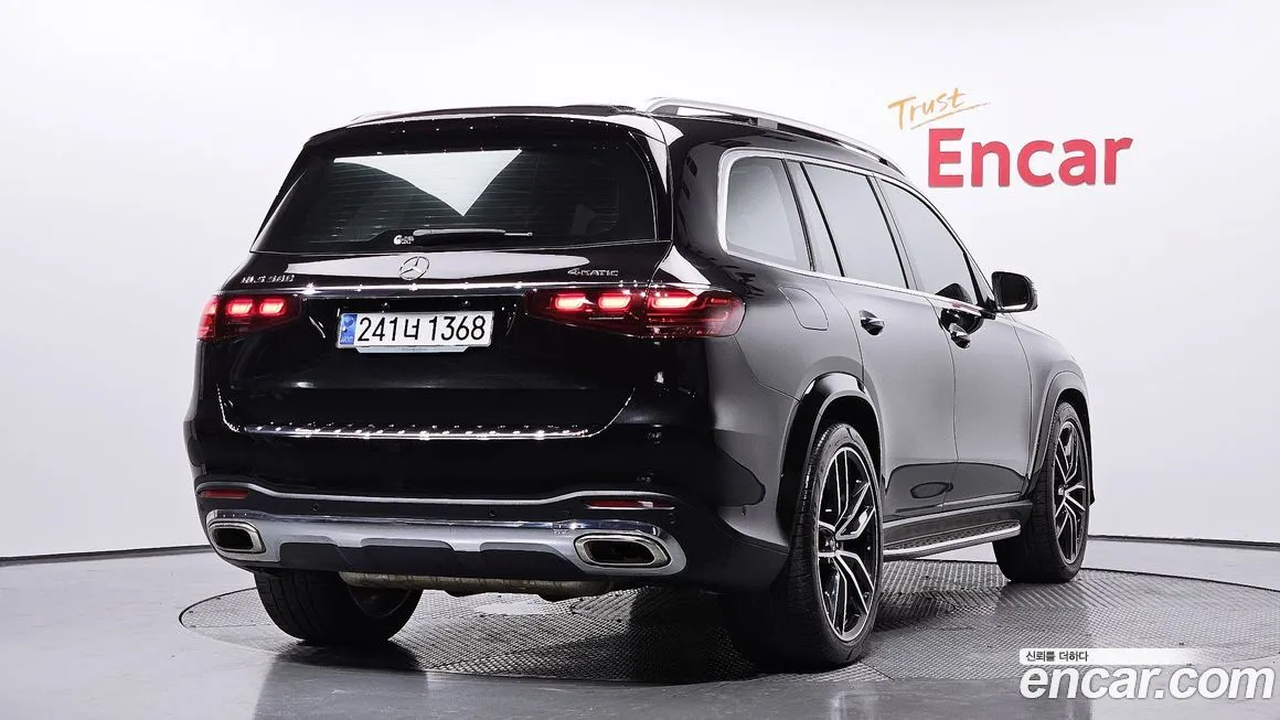 Mercedes-Benz GLS-Class — фото 7
