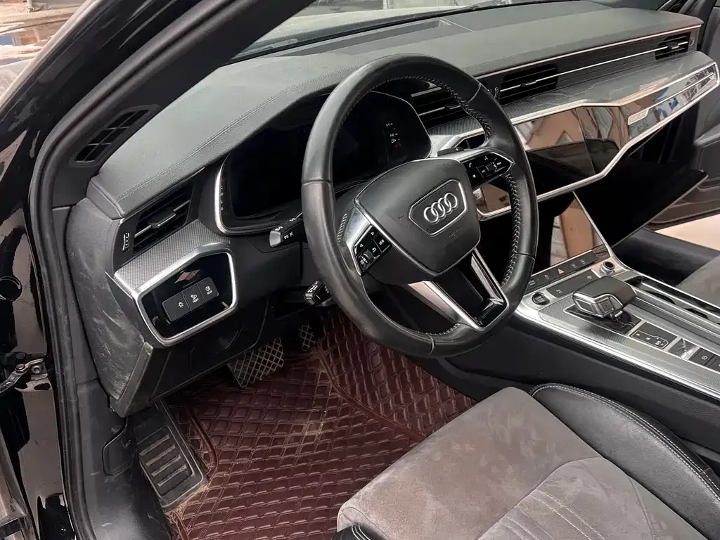 Audi A6L — фото 2