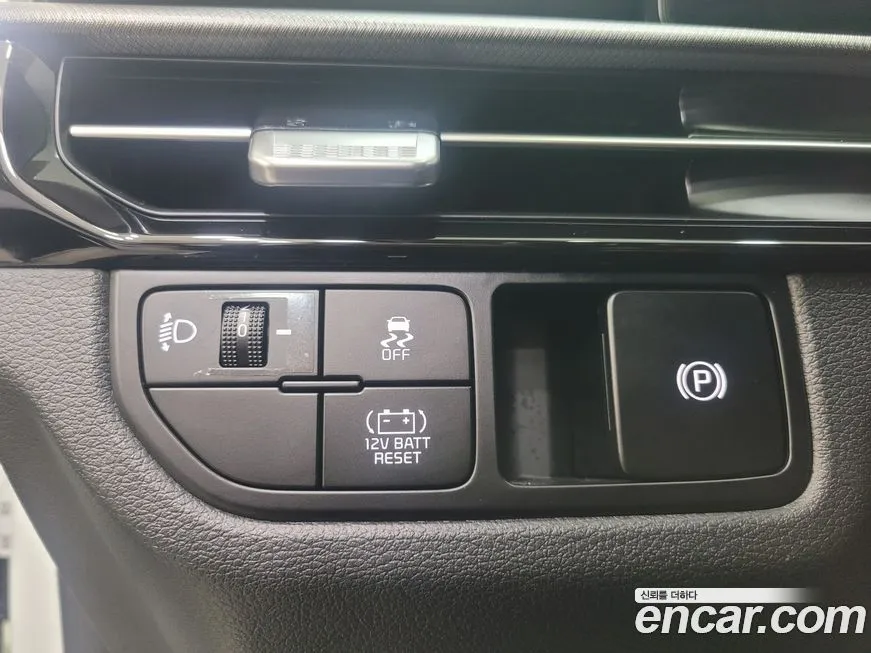 Kia Sportage — фото 8