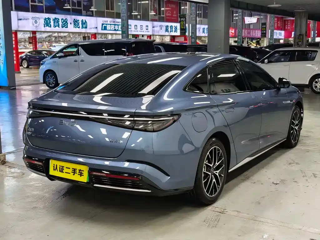 BYD Seal 07 DM-i — фото 4