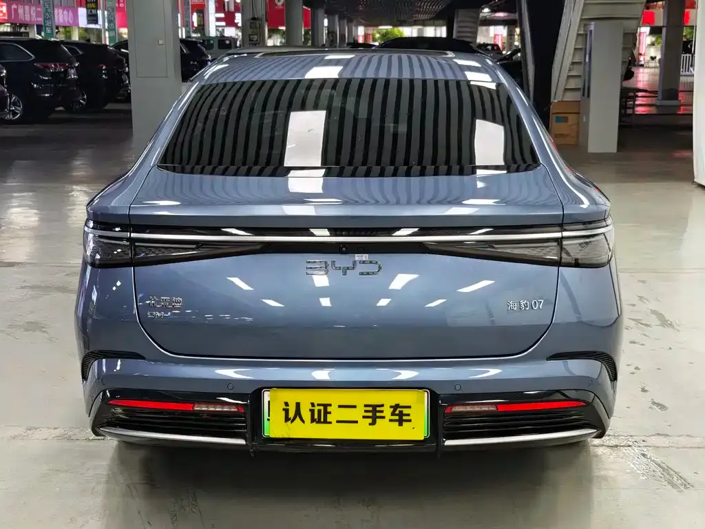 BYD Seal 07 DM-i — фото 9
