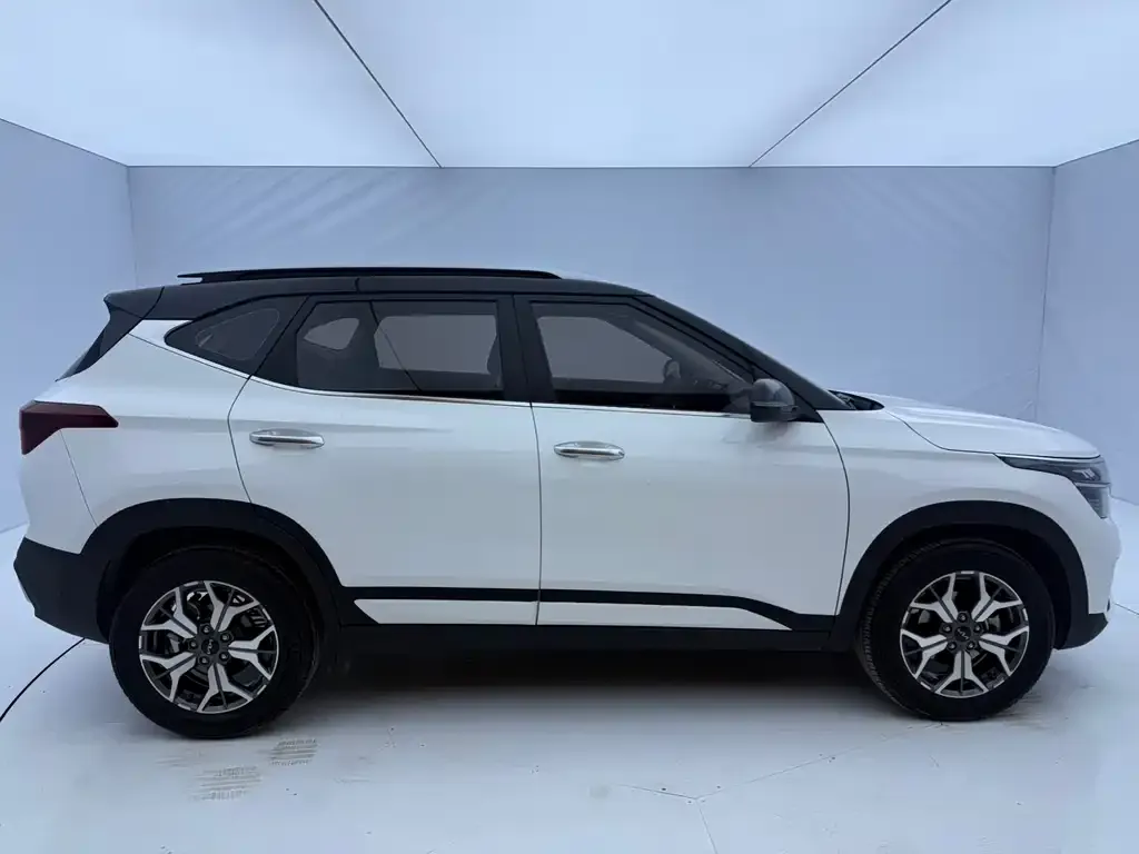 Kia KX3 — фото 4