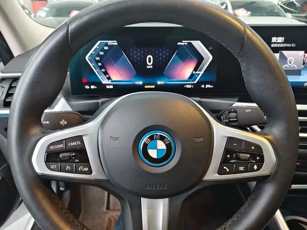 BMW i3 — фото 6