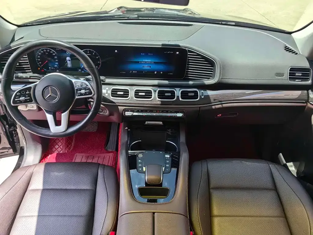 Mercedes-Benz GLE — фото 8
