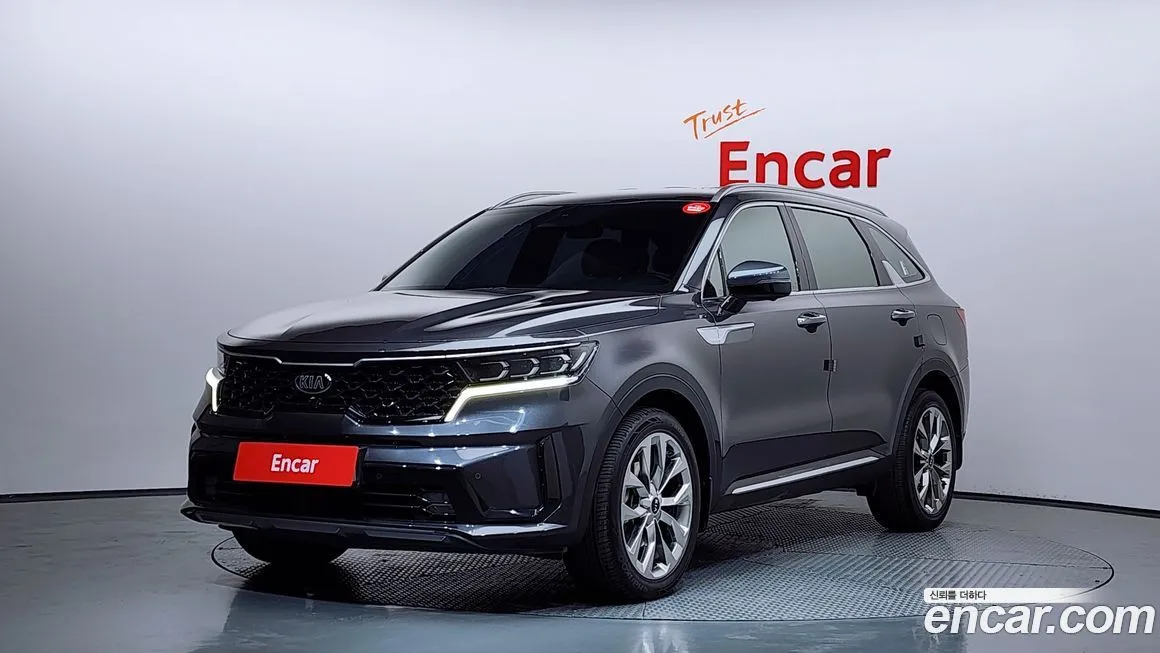 Kia Sorento — фото 1