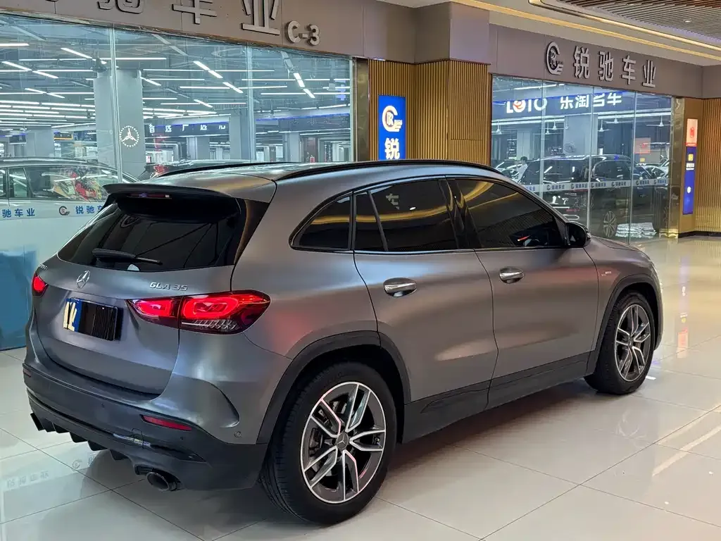Mercedes-Benz GLA AMG — фото 9